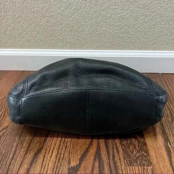 Cole Haan Black Leather Double Handle Side pockets  Shoulder Bag Purse - Picture 9 of 15